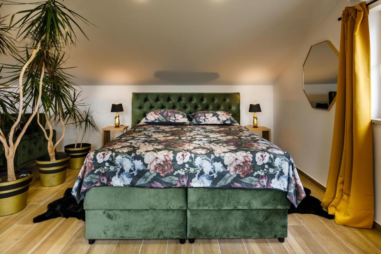 Apartmani Olea II Krk Krk Town Esterno foto
